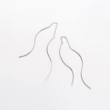 Load image into Gallery viewer, Dainty threader earrings, pull through, wire earrings, double layer earrings, wavy earrings, boho, lightweight, unique, dangle earrings, 925