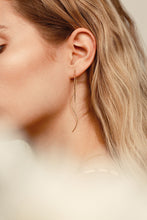 Load image into Gallery viewer, Dainty threader earrings, pull through, wire earrings, double layer earrings, wavy earrings, boho, lightweight, unique, dangle earrings, 925