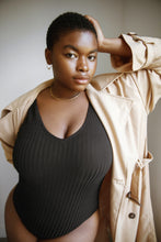 Load image into Gallery viewer, Flower knot hoops, gold hoop earrings, dainty gold hoops, star knot hoops, unique hoops, boho hoops, stacking hoops, medium hoops