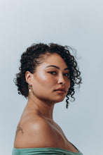 Load image into Gallery viewer, Baroque pearl hoops, vintage style, pearl drop earrings, gold c hoops, twist hoop, spiral wreath hoop, wedding earring, bridal, silver 925