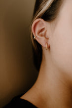 Load image into Gallery viewer, Twist rope huggie hoop, dainty gold hoops, spiral hoops, classic mini hoops, vintage style hoops, wreath hoops, twist hoops, lightweight