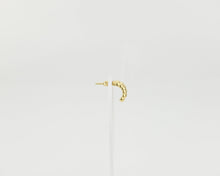 Load image into Gallery viewer, Small ribbed hoops, dainty bold hoops, gold puff hoops, canelé dessert earring, statement hoops, chunky hoops, vintage, creme brule, puffy