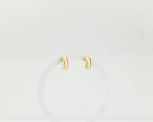 Load image into Gallery viewer, Small ribbed hoops, dainty bold hoops, gold puff hoops, canelé dessert earring, statement hoops, chunky hoops, vintage, creme brule, puffy