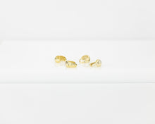 Load image into Gallery viewer, Small dome cuff, twist chunky cuff, mini croissant, gold cuff earrings, shell shaped, vintage twist earring, no piercing, wrap earring