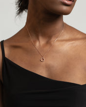 Load image into Gallery viewer, LAUREL - Simple French vintage minimalist criss-cross dainty interwoven entwine infinity twist rope wreath weave pendant gold necklace stack