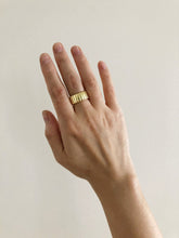 Load image into Gallery viewer, Thick chunky ribbed ring, French vintage, canelé dessert, bold ring, Parisian, statement, 5 6 7 8, unisex, creme brule, puffy, puff band