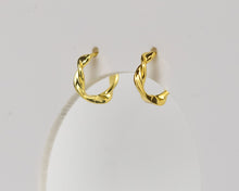 Load image into Gallery viewer, Dainty gold huggie hoops, ribbon twist, clicker hoop earrings spiral twist, gold entwine, boho hoops, wreath hoops, rose gold, 925 silver
