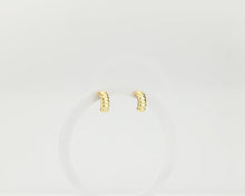 Load image into Gallery viewer, Small ribbed hoops, dainty bold hoops, gold puff hoops, canelé dessert earring, statement hoops, chunky hoops, vintage, creme brule, puffy
