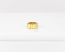 Load image into Gallery viewer, Thick chunky ribbed ring, French vintage, canelé dessert, bold ring, Parisian, statement, 5 6 7 8, unisex, creme brule, puffy, puff band
