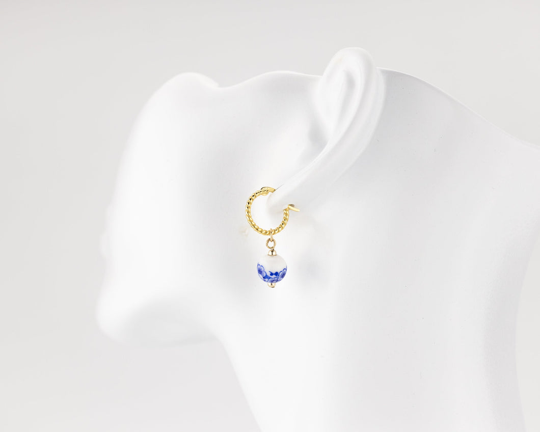 Porcelain flower mini hoops, ceramic floral, bead pendant, 925 twist hoop, drop earrings, gold filled, blue flower, china, vintage, 14KGF